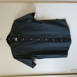 Patagonia Blue & Green Plaid Short Sleeve Button Down Shirt - Size Medium